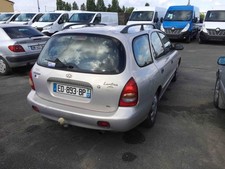 Porte avant et accessoires Hyundai LANTRA