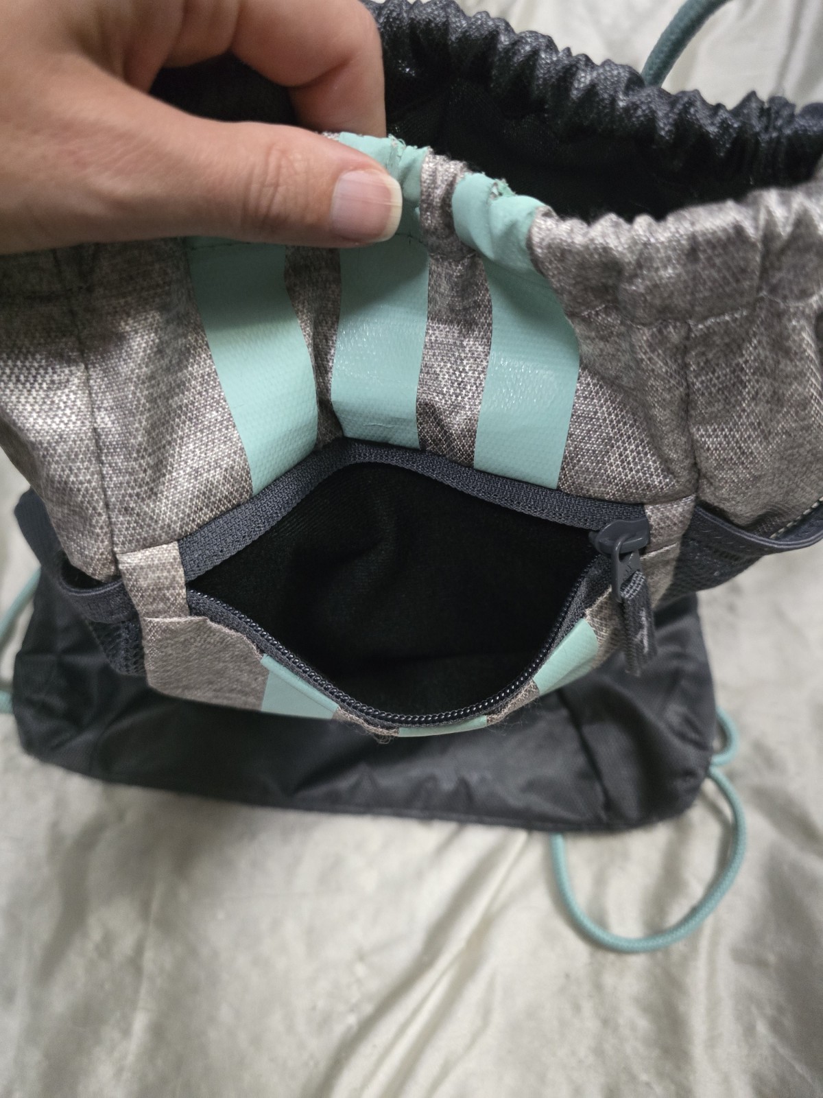 Adidas Gray & Mint Drawstring Medium Sized Sackpa… - image 8