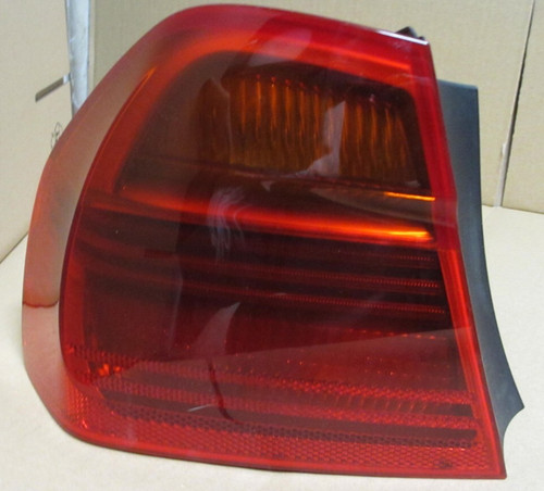 BMW 3ER - E90  01/2005 - 10/2008  ORIGINAL RÜCKLICHT KOMPLETT LINKS  276301