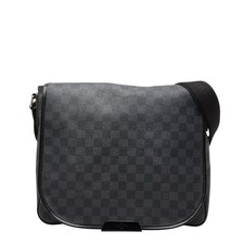 Louis Vuitton Damier Graffito Daniel MM Shoulder bag N58029
