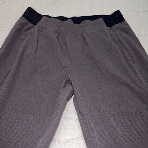 Prana Women's Size M Pants Outdoors Hiking Camping Travel Athletic Cropped