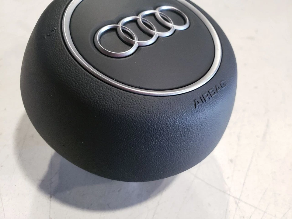 Bolsa de aire del volante - Audi TT Quattro MK3 2016 conv - 16-17 OEM 8S0880201 Foto 4 de 4
