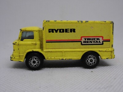 BO86- Corgi Juniors - Leyland Terrier Ryder Truck Rental