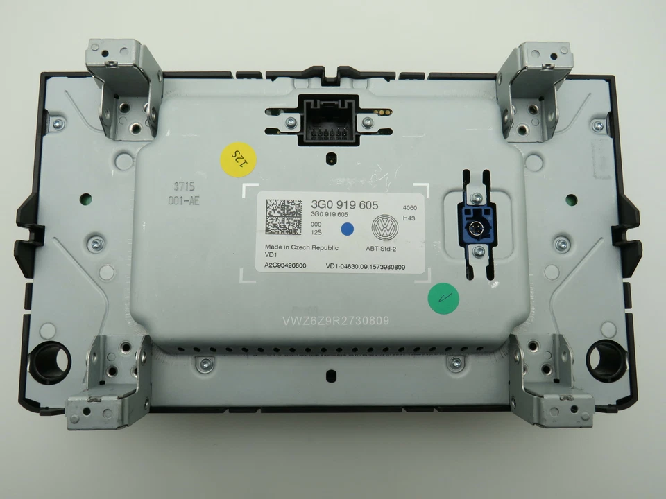 Display Anzeige Composition Media 6,5" Touchscreen VW Golf 7 Passat B8 Touran 5T - Bild 3 von 4