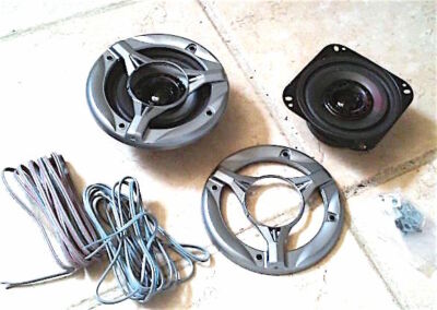 Audiovox 4'' Car Auto Speakers PAIR 25 Watts 4/8 Ohm NEW 