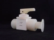 COLE-PARMER PTFE Ball Valve 1/2" NPT(F) w/ Polypropylene 2” OD Sanitary Fitting