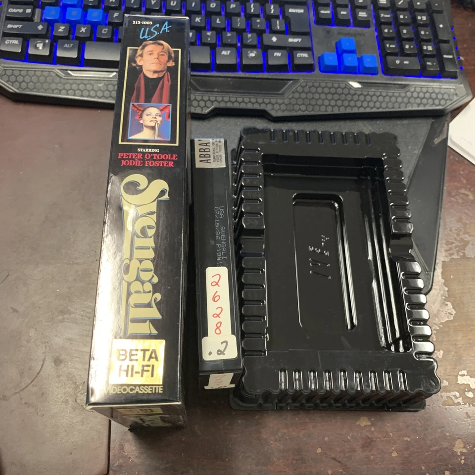 SVENGALI - Peter O' Toole - Elizabeth Ashley - Jodie Foster -  Betamax - Image 4 of 4