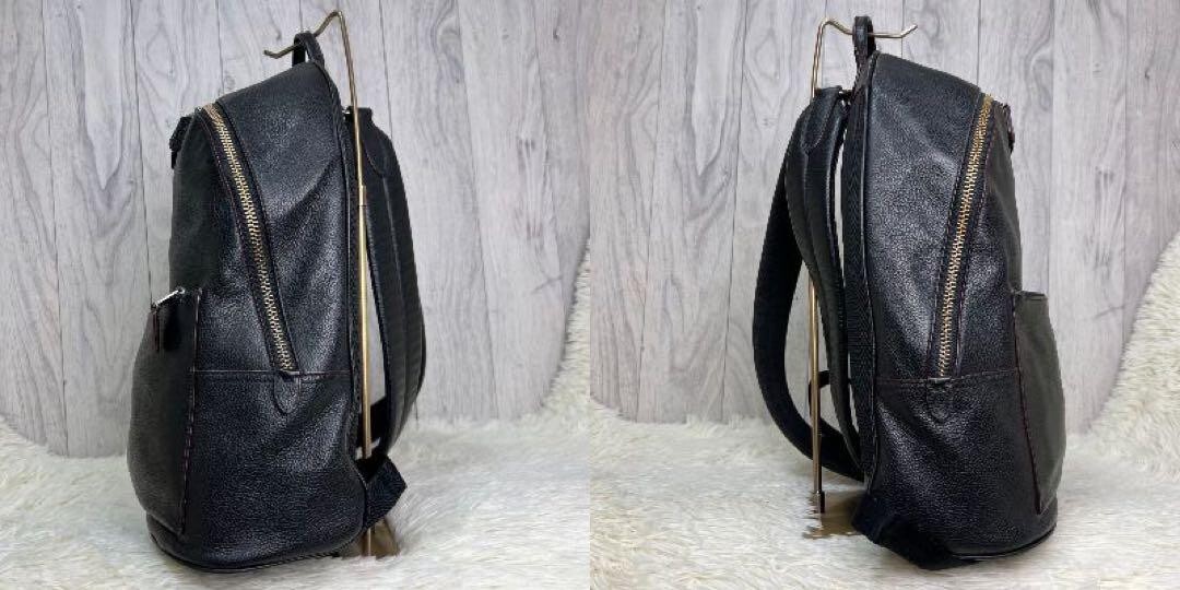 COACH leather embossed logo backpack black stylish popular  display picture 3
