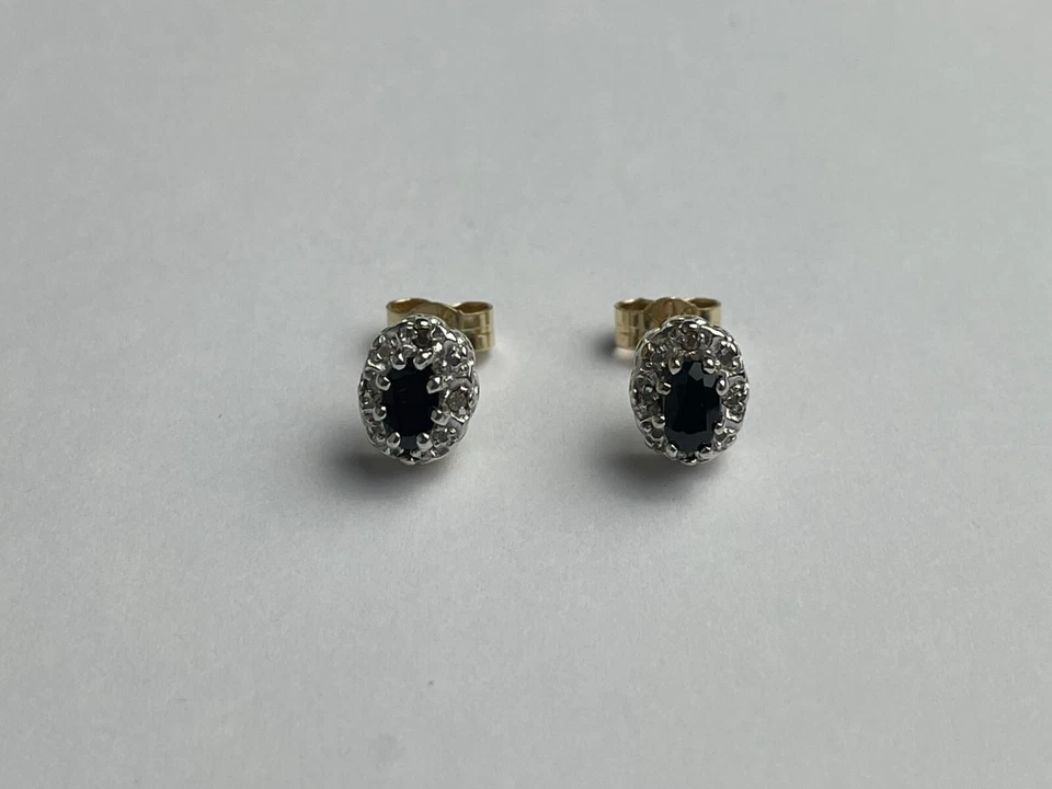 Brincos de safira e diamante ouro 9 quilates com pino de diamante e safira - Imagem 2 de 4