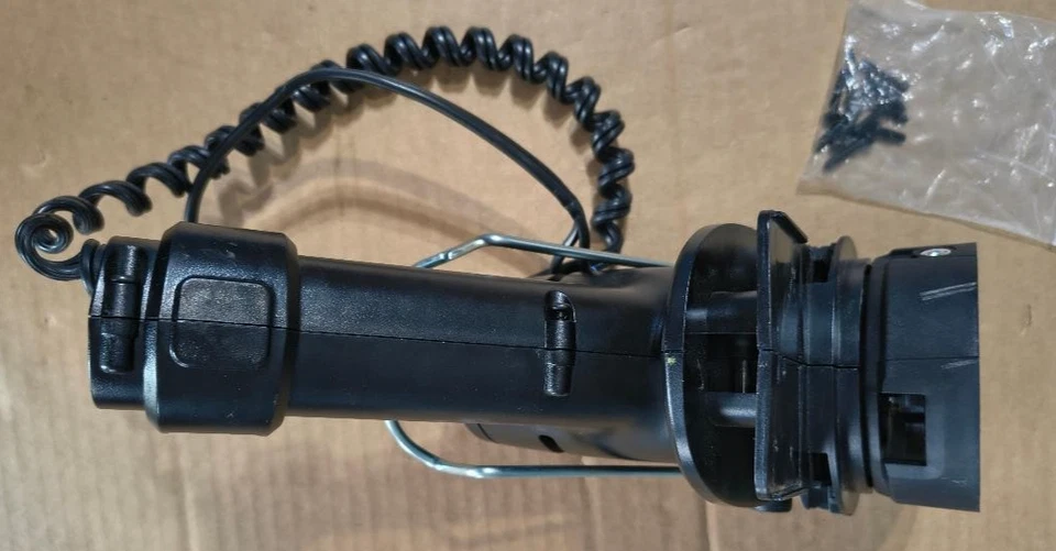 NEW Black & Decker LST136 OEM 90615074 String Trimmer Lower Housing w/ Motor - Image 4 of 4