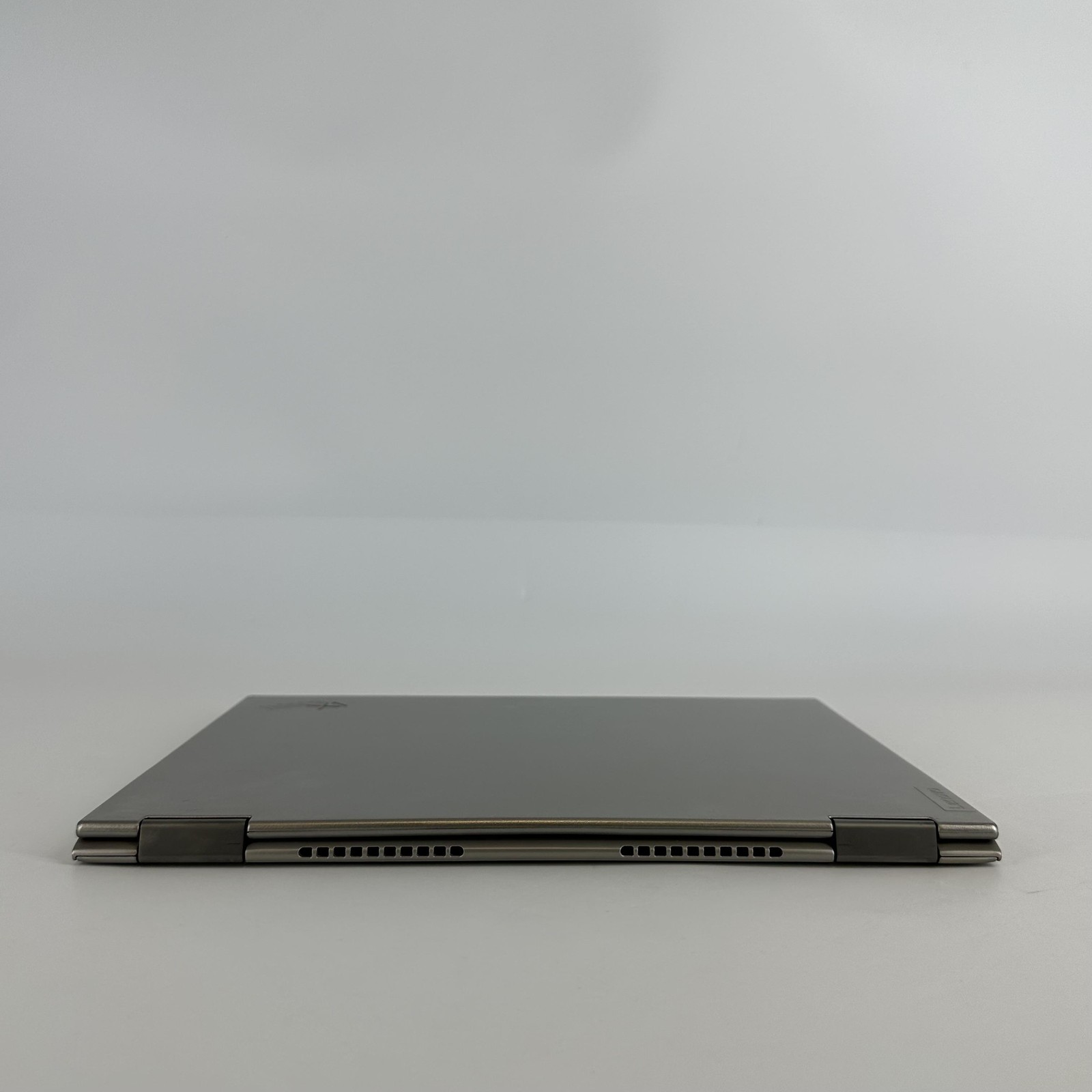 Lenovo ThinkPad X1 Titanium Yoga Gen 1 13.5, 13-Inch Laptop, with Intel Core i5 11th Gen., 256 GB SSD (Solid State Drive), Windows 11 Pro