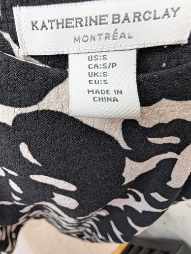 Katherine Barclay Montreal Size Small White & Black Floral Tank Zippered EUC - Picture 5 of 5
