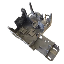 1999-06 Chevy/GMC Engine Wiring Harness Fuse Block Bracket OEM 15175348