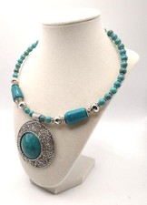 Southwestern Boho Blue Turquoise Stone Silver Pendant Choker Necklace NICE 