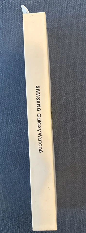 Samsung Galaxy Watch6 44mm LTE SM-R945U Graphite - BRAND NEW SEALED - US VERSION - Image 2 of 3