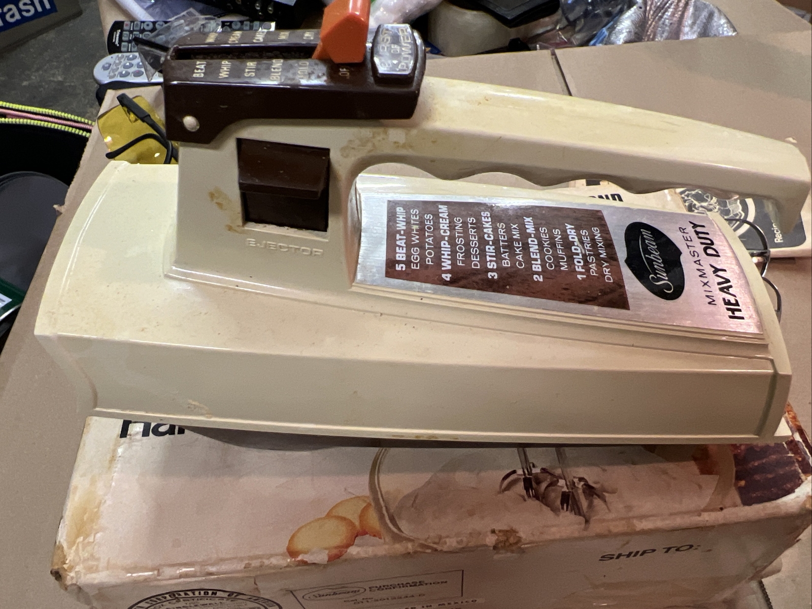 Vintage Sunbeam Mixmaster Heavy Duty 5 Speeds Mixer With Original Box