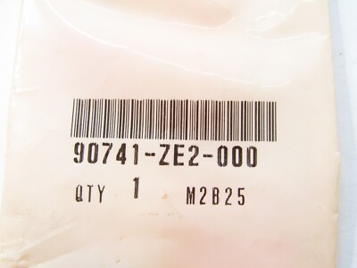 HONDA NOS OEM SPECIAL 25X18 WOODRUFF KEY 90741-ZE2-000 jh | eBay
