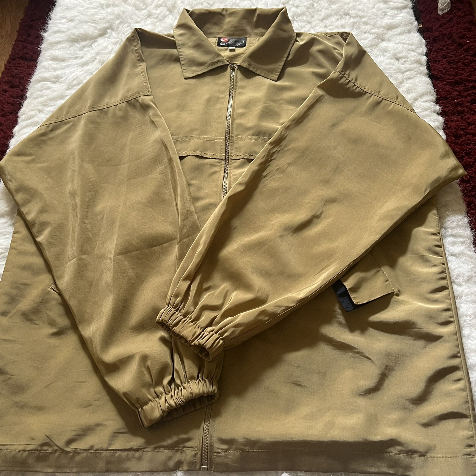 Nike Sportswear Solo Swoosh Men's Track Jacket Gem