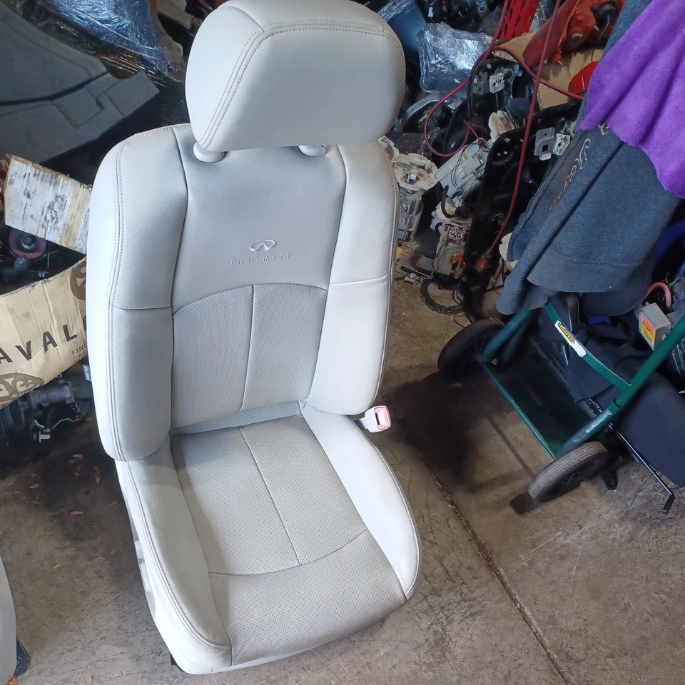 Infiniti G37x 2010 2015 sedán asiento delantero derecho OEM Foto 2 de 4