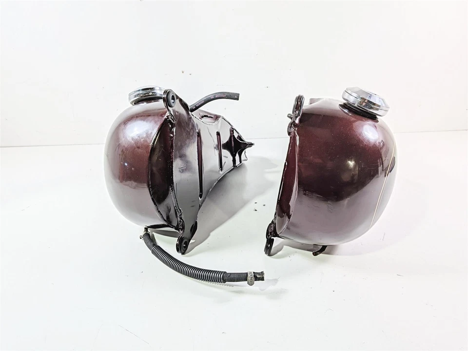 1996 Harley FLSTC Softail Heritage 燃油箱和 Petcock 61426-97 61290-97 — 第 3/4 张图片