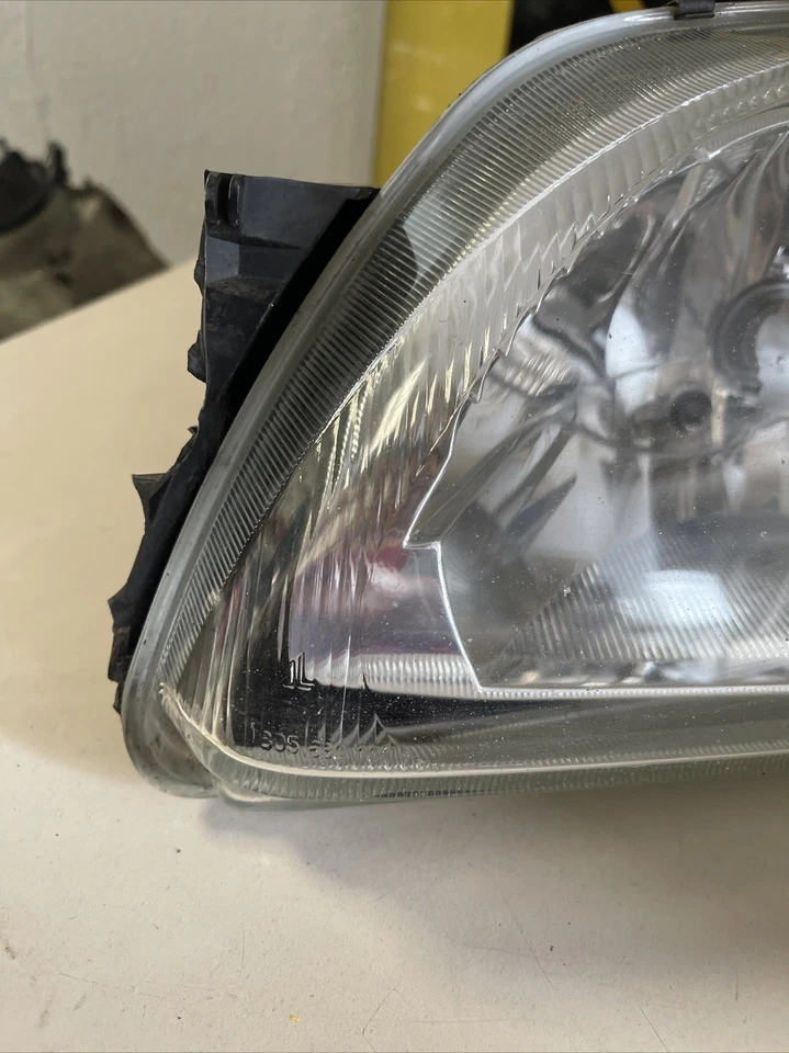 Ford Fiesta JAS JBS original Scheinwerfer links A0301173301 YS6113006EC - Bild 2 von 4