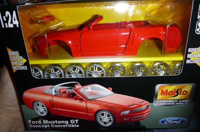 maisto ford mustang