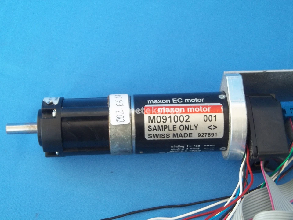 Maxon Motor M091002 with gear & encoder - Image 2 of 4