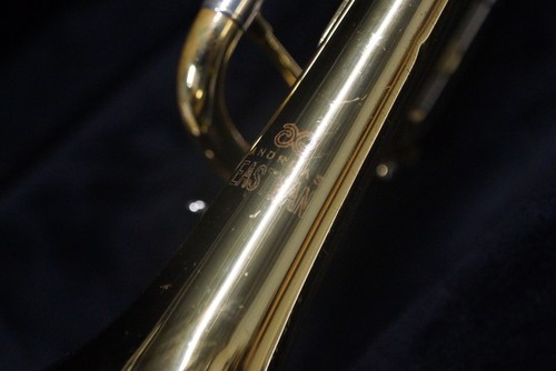 (LI)Andreas Eastman ETR420 B Flat Trumpet With Case - Picture 3 of 3