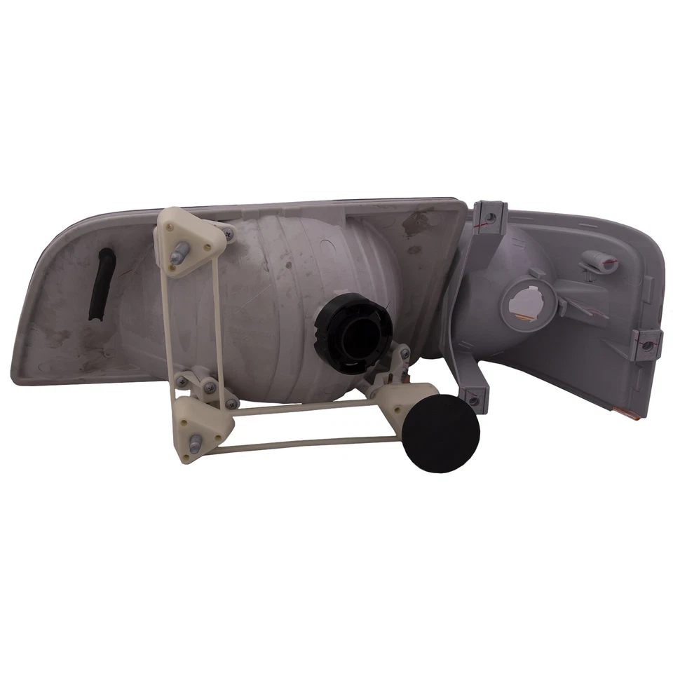 Подходит для фар 96–03 Volvo VNL с комплектом габаритных огней с бриллиантовым черным ободком - Изображение 2 из 4