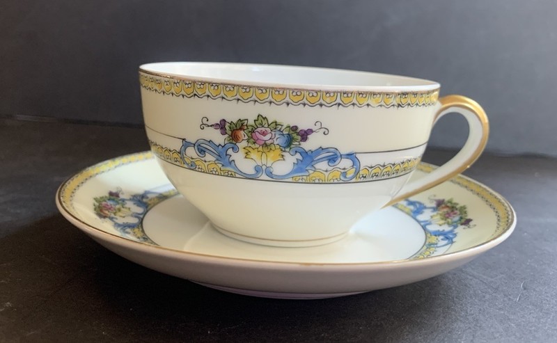 Noritake Malvern Mid-Century Hand-painted 13 Cups & Saucers, MINT