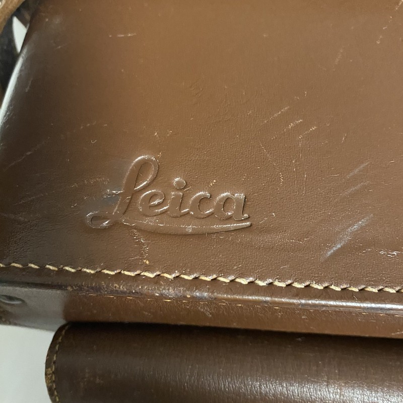 Leica ,Leitz, 1950, Original Genuine leather Accessory bag , nice Condition .