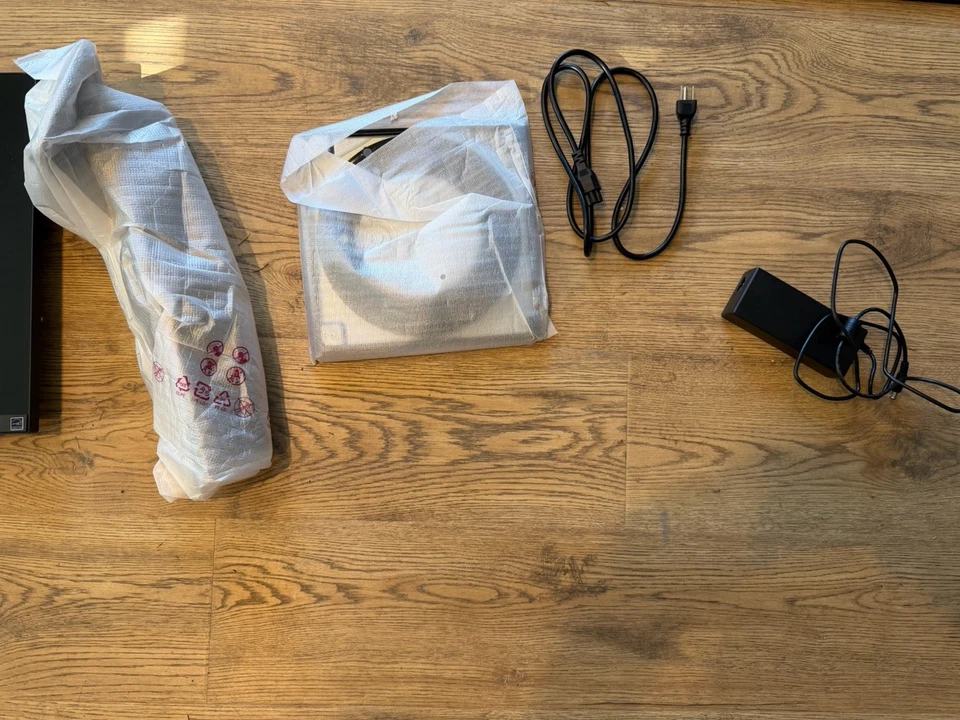 LG 27BK67UMonitor 27" 4K UHD - Imagem 2 de 3