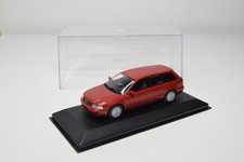 B69 1:43 MINICHAMPS AUDI A4 AVANT STATION ESTATE WAGON MET. RED-ORANGE MIB