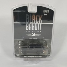 GREENLIGHT - BLACK BANDIT (1 OF 4250) - 1977 DODGE RAMCHARGER 4X4 - 1/64