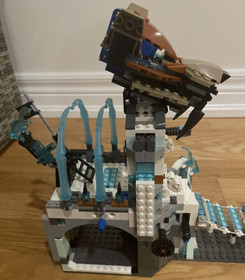 Lego Sir Fangar's Ice Fortress 70147 Legends of Chima 100% Complete Set no Box