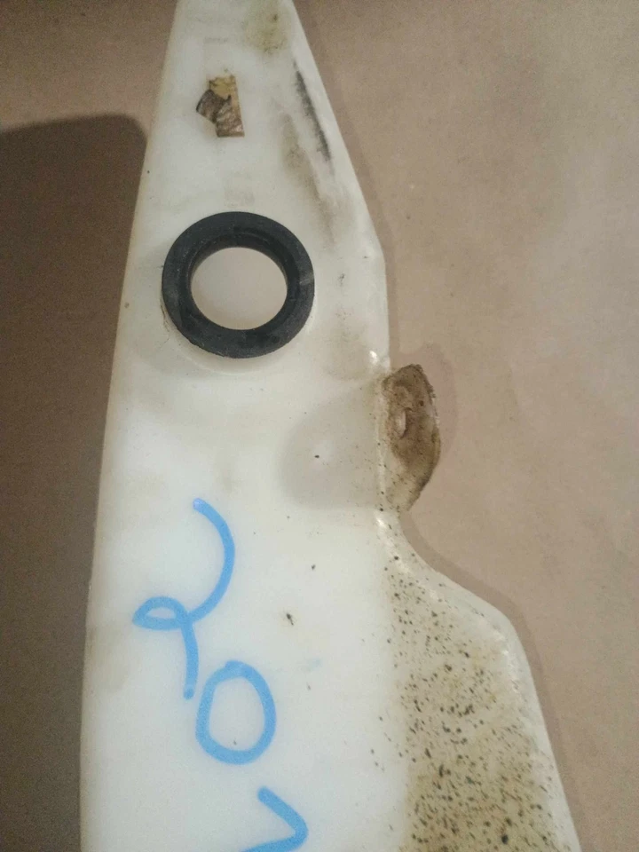 2010-2013 FORD TRANSIT CONNECT  Windshield Washer Reservoir Bottle Tank Oem - Image 3 of 4