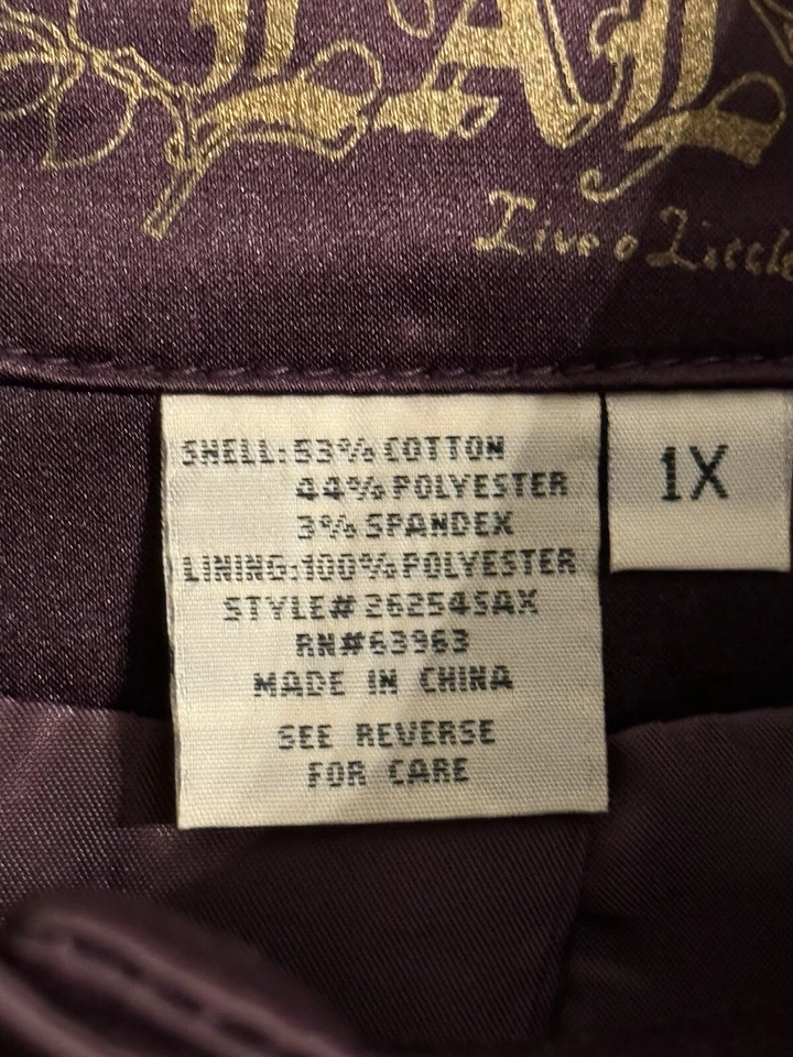 Abrigo sedoso LAL Live A Little para mujer 1X con botones mangas hinchadas 3/4 forrado ciruela Foto 4 de 4