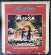 VINTAGE "THE GOLDEN SEAL" ON CED VIDEODISC - STEVE RAILSBACK, MICHAEL BECK