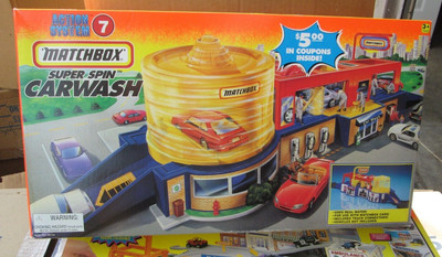 1995 Action System 7 Matchbox Super Spin Car Wash Playset #50740