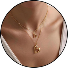 2Pcs Heart Pendant Necklaces Hollow Dainty Love Heart Cute Layered Necklace Chok