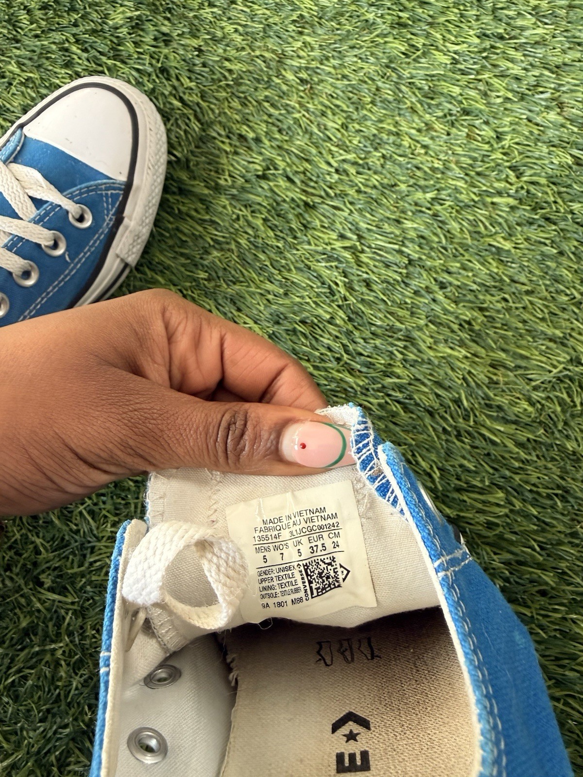 Converse Chuck Taylor All Star Low Top Blue Canvas Sneakers Size 7 Womens thumbnail 8