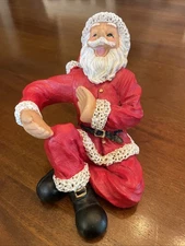 RED 7" Santa Wine Bottle Holder Figurine Christmas Holiday Home Kitchen Decor