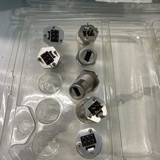 PHOENIX CONTACT VS-EC-MSDB SH SCO / VSECMSDBSHSCO (NEW NO BOX)missing Nut (7 Pcs