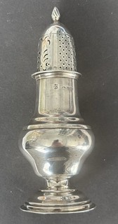 Antique Victorian HM Chester 1898 Silver Sugar Caster Sifter Shaker 92grams