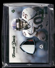 2021 Panini Luminance #VM-TD Terrell Davis Vintage Materials Prime Green #/25