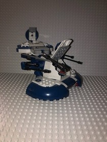 LEGO Star Wars armoured assault tank (75283) and republic fighter tank (75182)