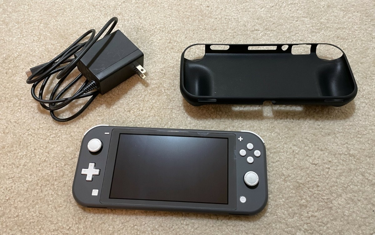 EXCELLENT CONDITION] Nintendo Switch Lite - Gray (with 5 games and