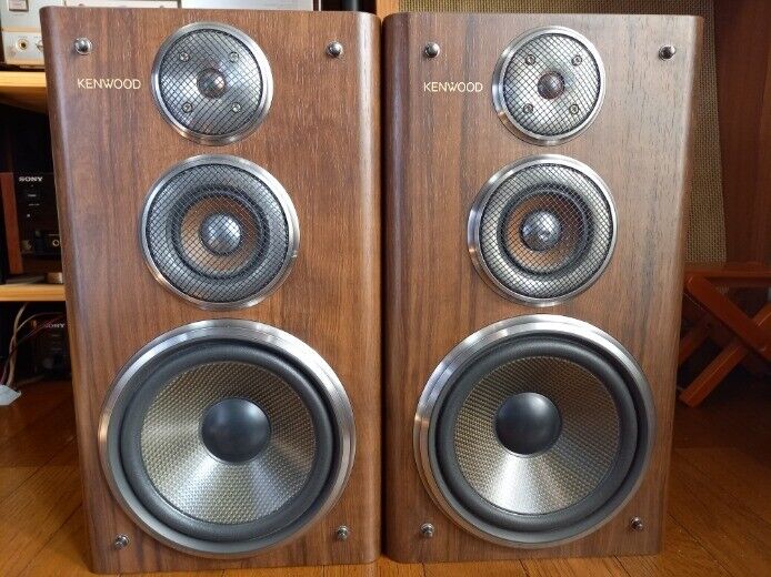 KENWOOD LS-11ES 3-way Bookshelf Speakers Woodenlike Brown Very