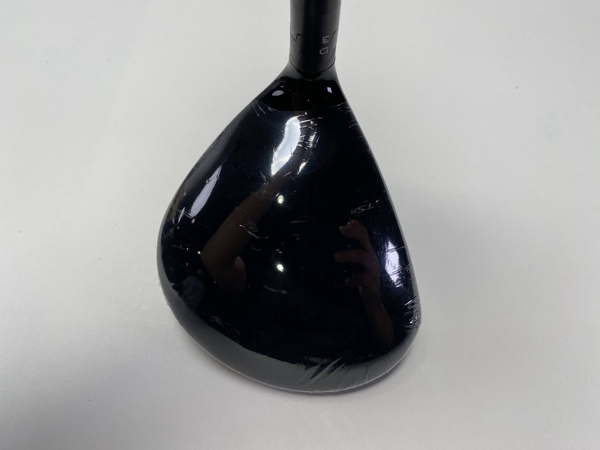 Titleist TSR2 3 Fairway Wood 15* Fujikura Ventus Blue 7-S Velocore