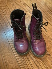 Doc Martens Kids Purple Patent Leather Air Wair Delaney Lace Up Boot Size 1